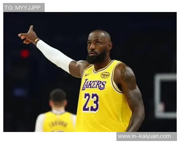 詹姆斯转发拉拉维亚精彩暴扣视频称赞杰克飞跃表现令人惊叹