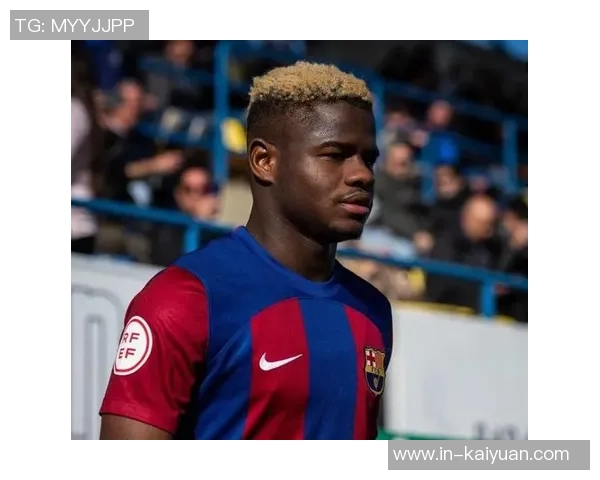 巴萨官方宣布18岁开罗国民前锋哈姆扎租借加盟B队并附带买断条款